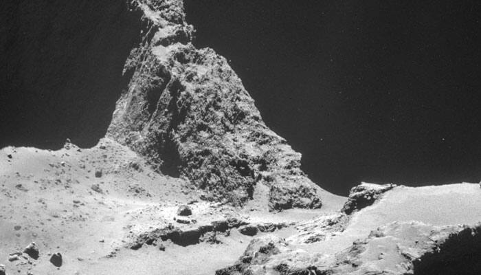 Active pits spotted on Rosetta`s comet