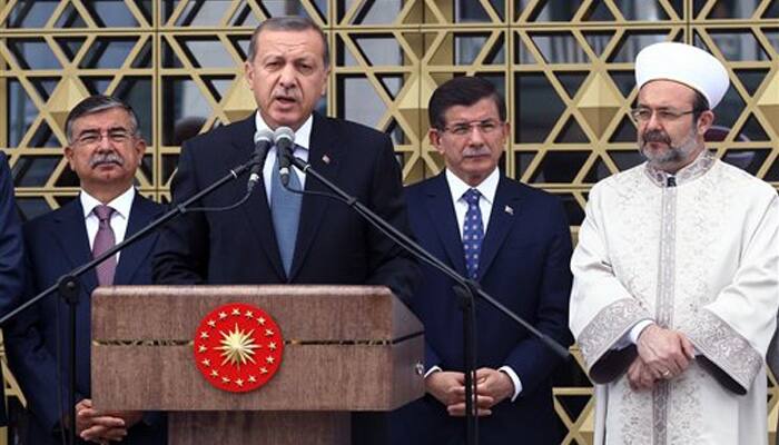 Turkey`s Erdogan opens &quot;public&quot; mosque in his presidential palace