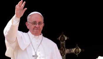 Pope comes &#039;&#039;home&#039;&#039; to South America to defend planet and the poor