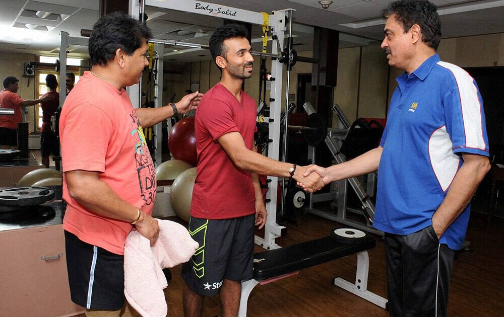 India captain Ajinkya Rahane (C) along with former captain Dilip Vengsarkar (R) and former keeper Chandrant Pandit at BKC in Mumbai, ahead of the Zimbabe tour.