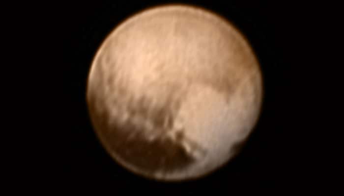 Heart-shaped feature viewed on Pluto&#039;s surface