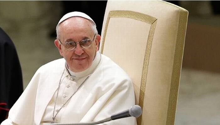 Pope laments corruption as `gangrene of a people`