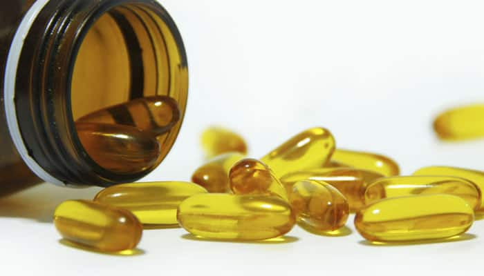 Daily fish oil pills can boost heart health in older adults | Health News | Zee  News