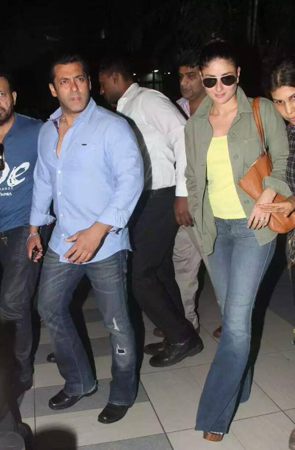 Kareena Kapoor Khan and @BeingSalmanKhan spotted at Mumbai Airport - Twitter@KareenaUpdates