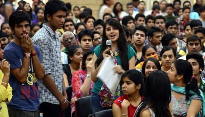 Day 1 at DU: Selfie with seniors, lunch treats help break ice