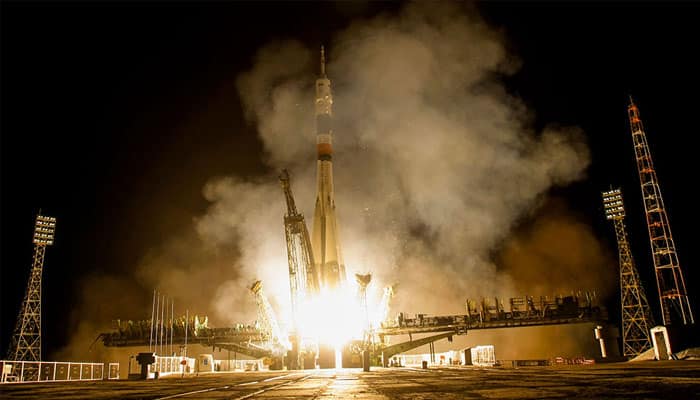 Soyuz rocket with three astronauts launches towards ISS after delay