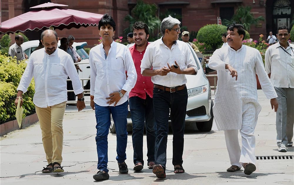 AAP members Sanjay Singh, Kumar Vishwas, Ashutosh and Dilip Pandey arrive at Union Home Ministry to complain about beating of AAP volunteers by police outside Anand Parbat PS.