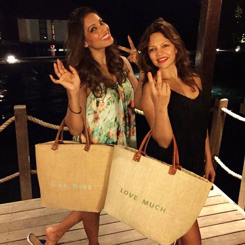 Bipasha Basu :- Live Well Love Much -instagram