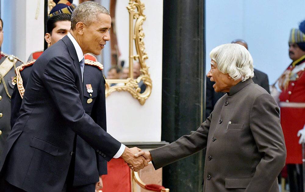 File photo of former president APJ Abdul Kalam with US President Barack Obama in New Delhi in Jan 2015. 