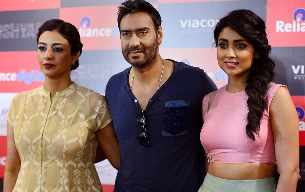 Ajay Devgn, Tabbu and Shriya Saran in a promotional event of his upcomming movie Drishyam in Ahmedabad.