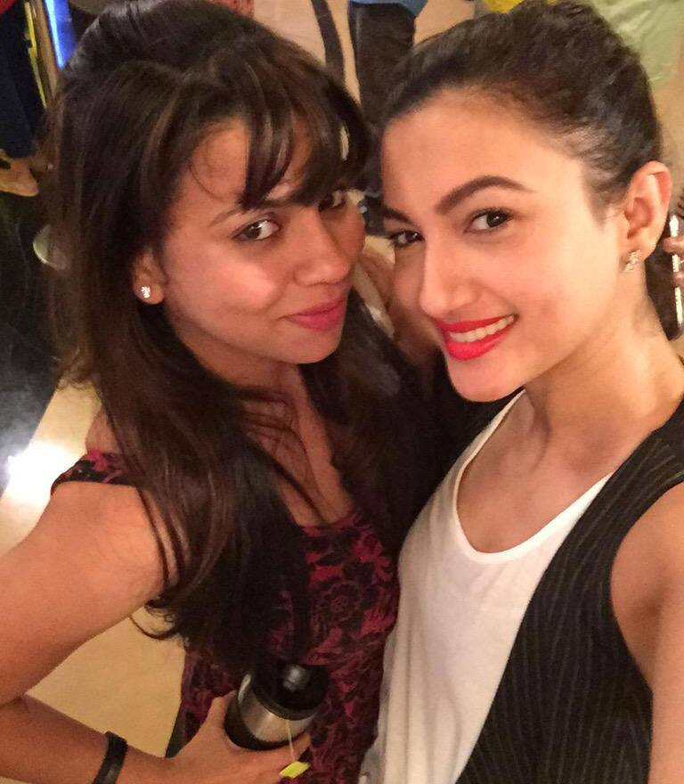 GAUAHAR KHAN ‏:- My madcaps back...@preeti_simoes ..) -twitter