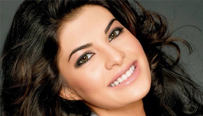 Jacqueline Fernandez celebrates birthday with media