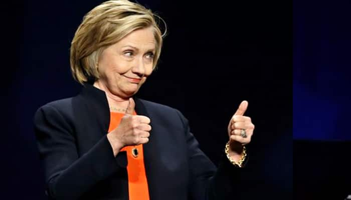 Hillary Clinton to turn over private email server, memory sticks to FBI