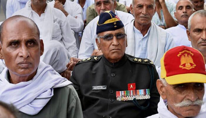 Ex-military chiefs ask President to ensure &#039;One Rank, One Pension&#039; for armed forces