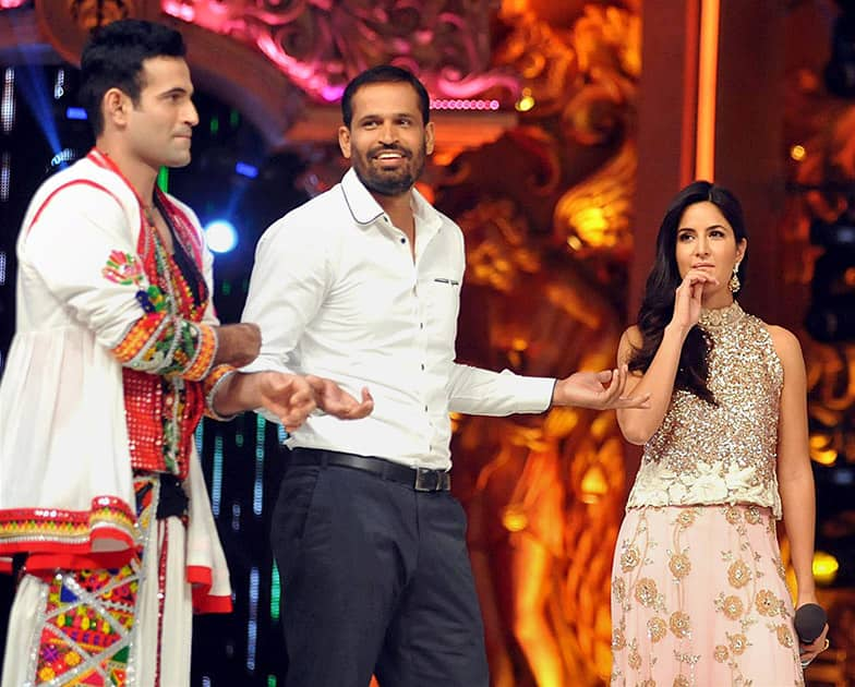 Cricketers Irfan Pathan, Yusuf Pathan and bollywood actress Katrina Kaif during the promotion of film Phantom on the sets of TV reality show in Mumbai.