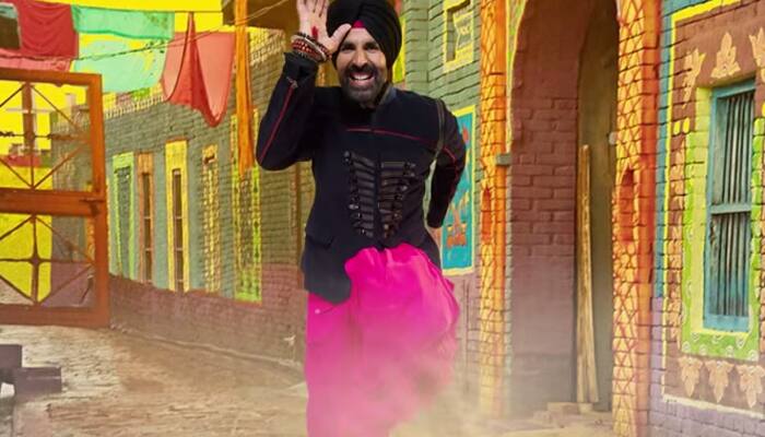 Check out: Akshay Kumar&#039;s &#039;Singh Is Bliing&#039; official poster!