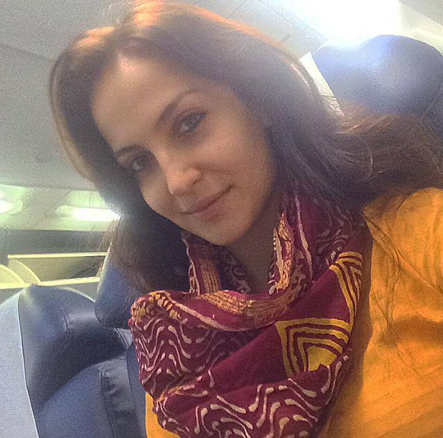 Elli Avram :- On my way to Rajasthan!! Super excited for this visit :))))) #KKPK25sep #Rajasthan  woop love! -twitter