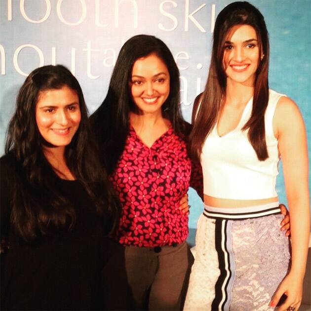 Pic Courtesy: kritisanon/instagram