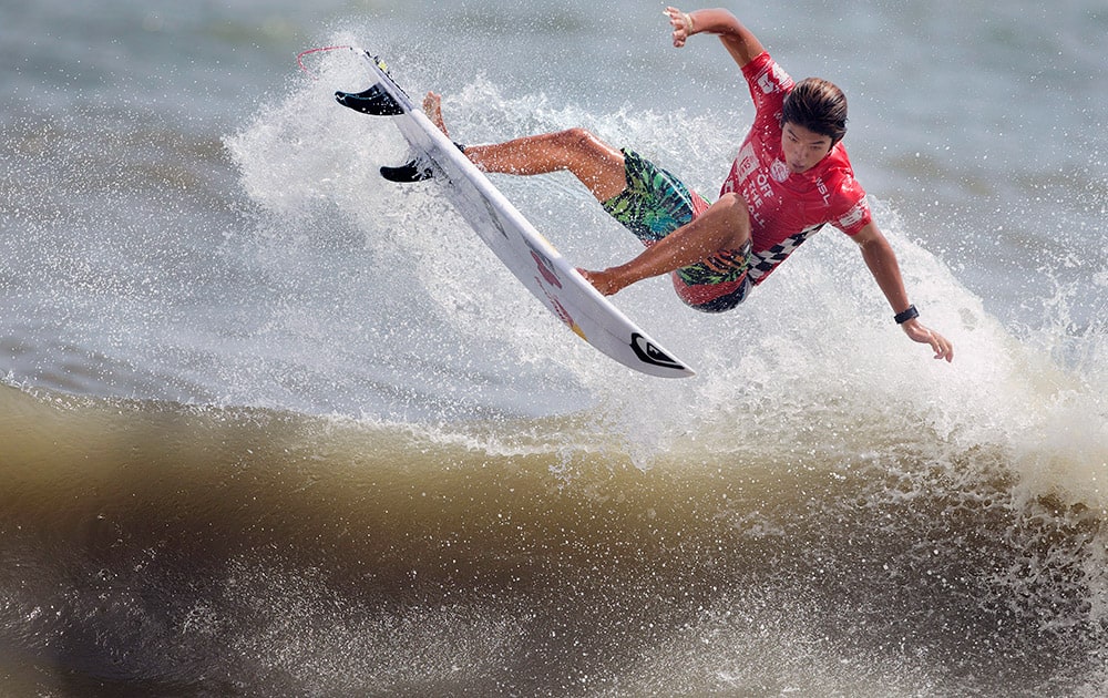 Kanoa Igarashi, of the United States, attempts a 360 air during his win in the Vans Pro Men’s final, at the 53rd annual Coastal Edge East Coast Surfing Championship.