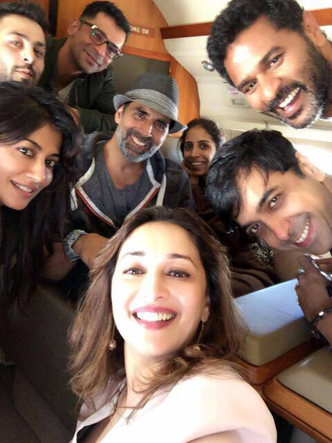 Chitrangda Singh ‏:- Mid-air dumb charades !!! N we wonnn !! @MadhuriDixit @PDdancing  ! Fair n square fr team @akshaykumar -twitter