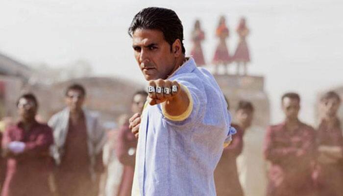 Watch: Akshay Kumar survives major accident