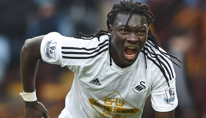 Bafetimbi Gomis equals 92-year-old Swansea record after scoring in each of four league games