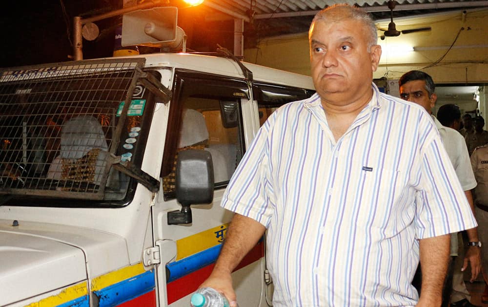  Indrani Mukerjeas husband Peter Mukerjea leaves Khar Police station after questioning in connection with the Sheena Bora murder case in Mumbai.