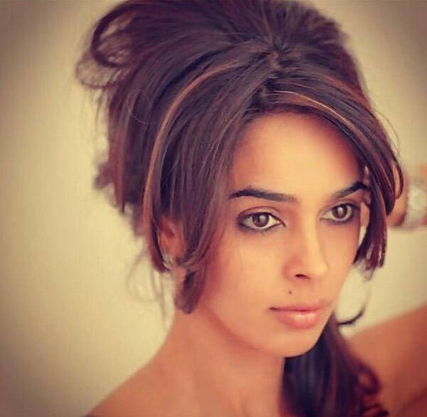 Wot say about my new hairdo:)?  Twitter@mallikasherawat