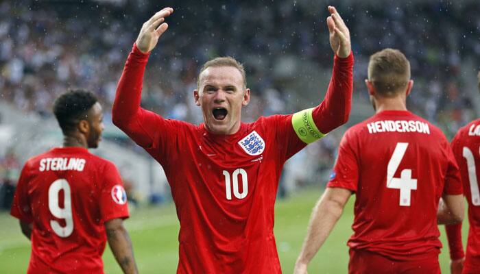 Wayne Rooney equals Bobby Charlton`s record of 49 England goals