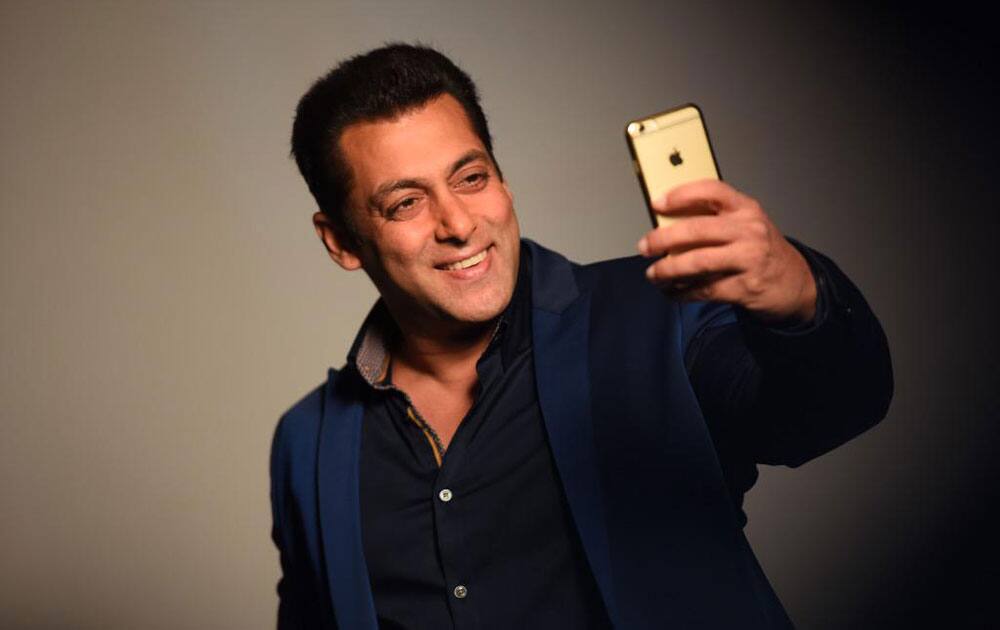 Salman Khan ‏:- Bigg boss season 9 is mine . #biggboss9 promo shoot . @rajcheerfull @ColorsTV. -twitter