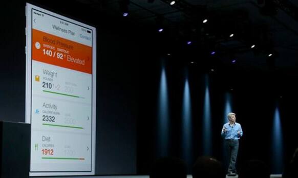 Apple senior vice president of Software Engineering Craig Federighi speaks about the Apple HealthKit app.