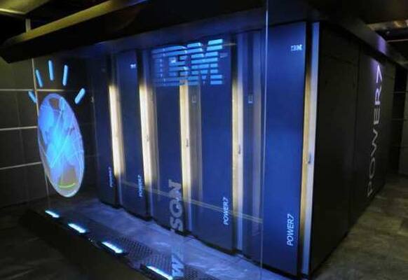 4) IBM ( Brand value: USD 50.7 billion)(Source: 'World's Most Valuable List' compiled by 'Forbes' magazine)