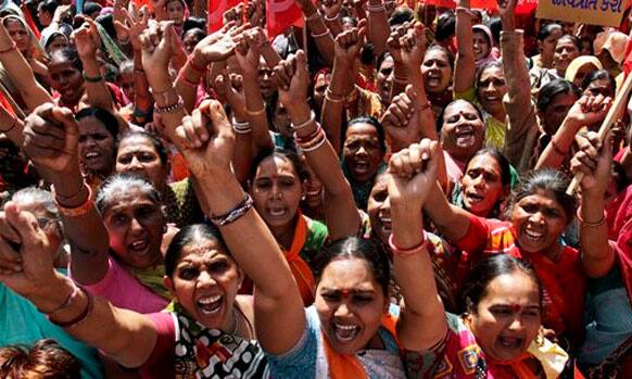 Strike hits India | News | Zee News