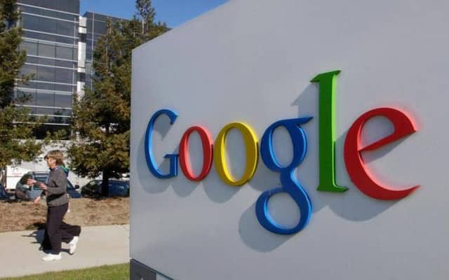 WikiLeaks accuses Google of handing over emails to US