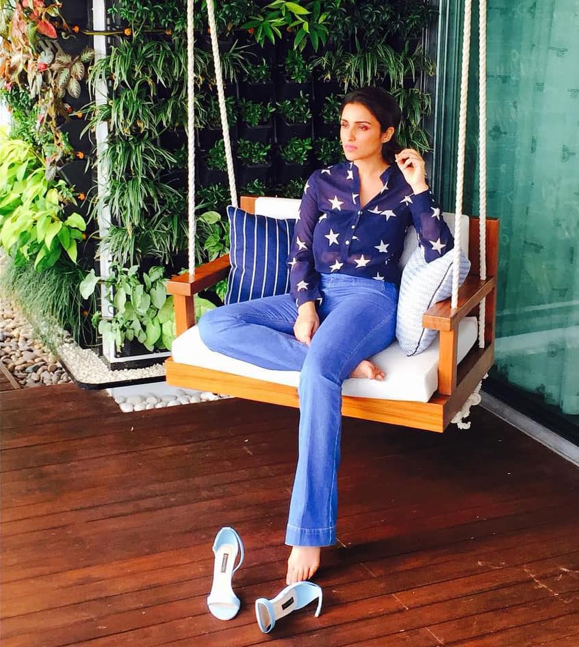 Parineeti Chopra:- Caught unaware today!! ;) #GuessWhatImThinking ;) -instagram