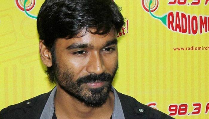 Dhanush &#039;thanks all&#039; for two million Twitter followers