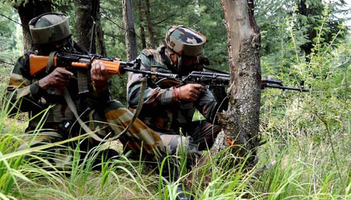 Pakistan violates ceasefire again, 1 BSF officer killed in mortar shelling in J&amp;K
