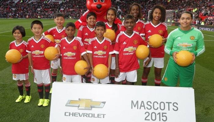 Two youths from Kolkata serve as Mascots for Manchester United at Old Trafford