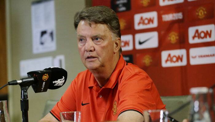 Manchester United&#039;s Louis van Gaal pleads patience Memphis Depay