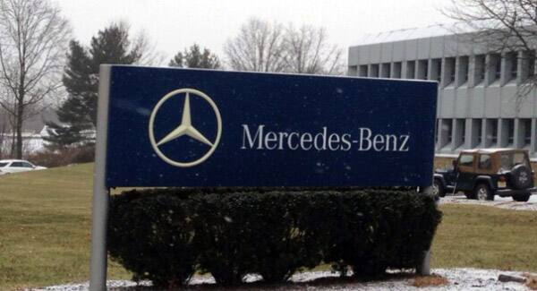 Mercedes eyes driverless on-demand limousine service as potential market