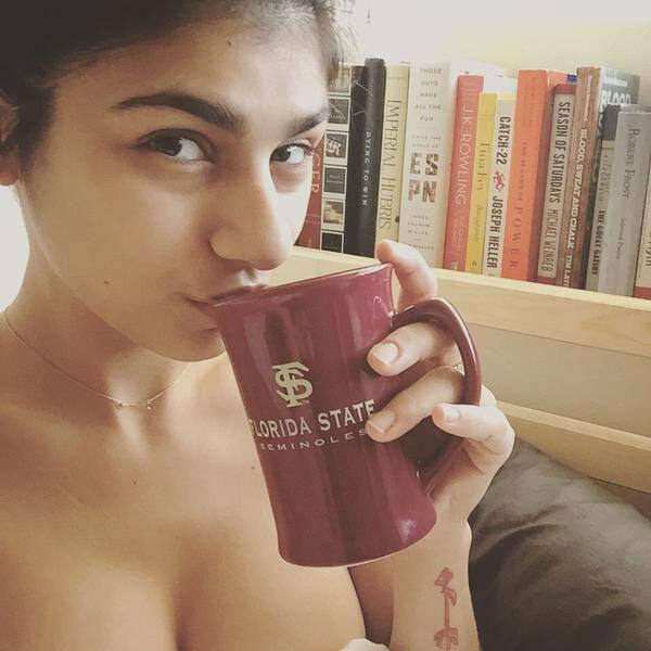 Twitter@miakhalifa