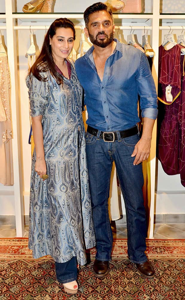 Mana and Suniel Shetty, during the launch of Kashish InFiore’s flagship store in Mumbai. DNA