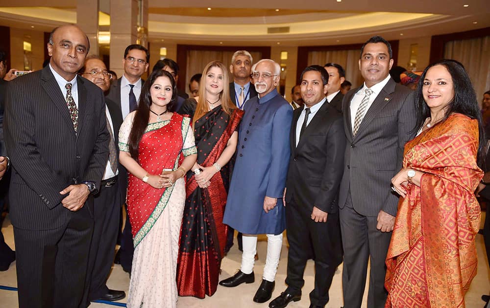 Vice President Hamid Ansari with Indian community at a reception hosted by Ambassdor of India to Loas in Vientiane.