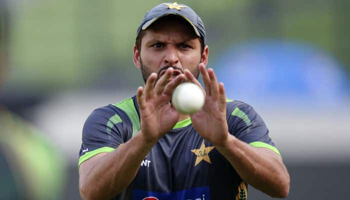 Shahid Afridi advises PCB not to run after India