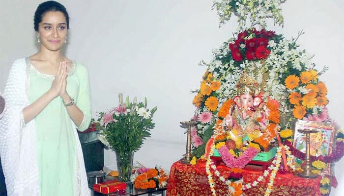 Ganesh Chaturthi: Shraddha Kapoor&#039;s brings home Ganpati, shares pics!