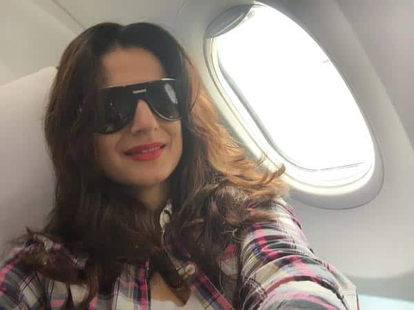 Another pik from my flight journey... I always prefer a window seat. Twitter@ameesha_patel