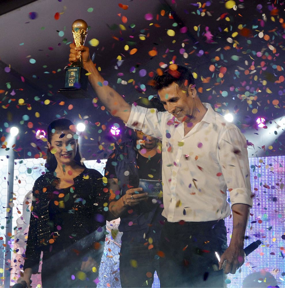 Bollywood actors Akshay Kumar and Amy Jackson during a promotional event of their film Singh Is Bling in Gurgaon.