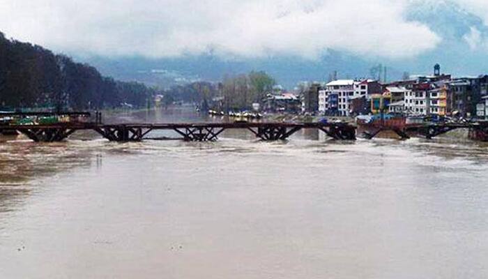 Flood alert sounded in Kashmir Valley as Jhelum crosses danger mark