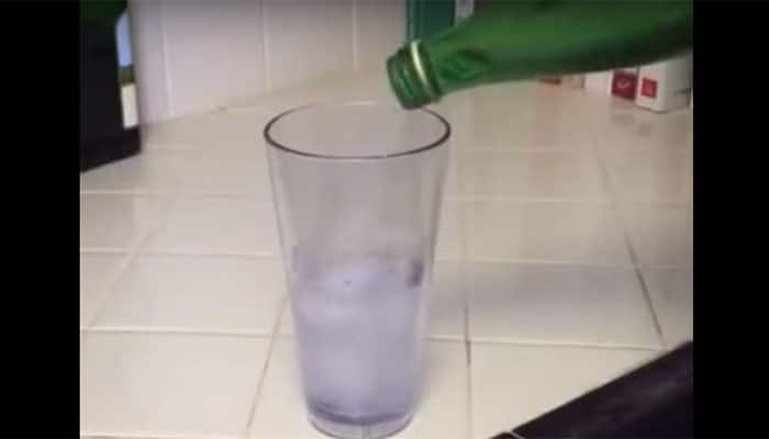 Watch: This water pouring illusion trumps all other optical illusions!