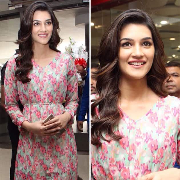 At #SamsungGalaxyNote5 showcase, Hyderabad yesterday :) Twitter@kritisanon